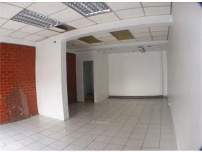 Local Comercial en venta en La Cisterna