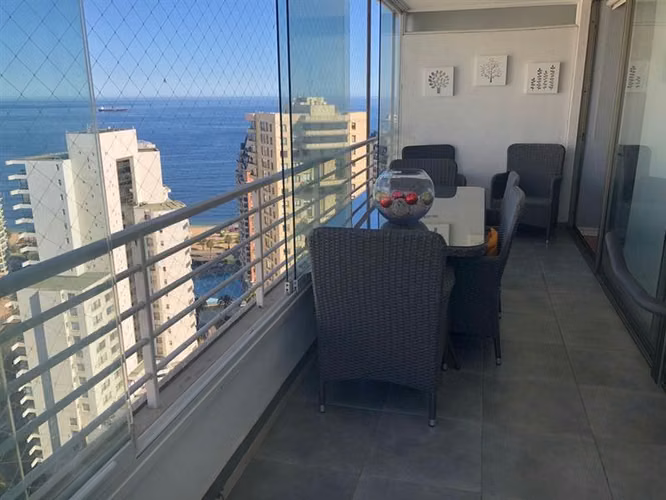 Departamento en venta de 4 dorm. en Viña del Mar