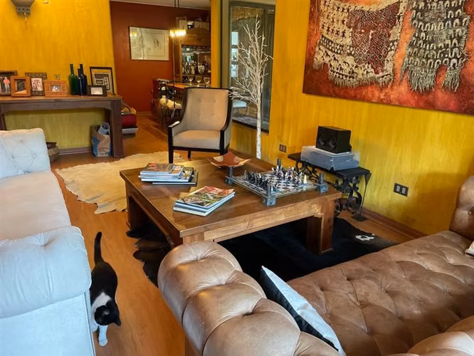 Casa en venta de 4 dorm. en Peñalolén