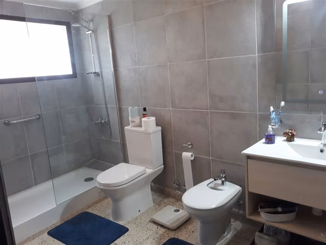 Casa en venta de 4 dorm. en Las Condes