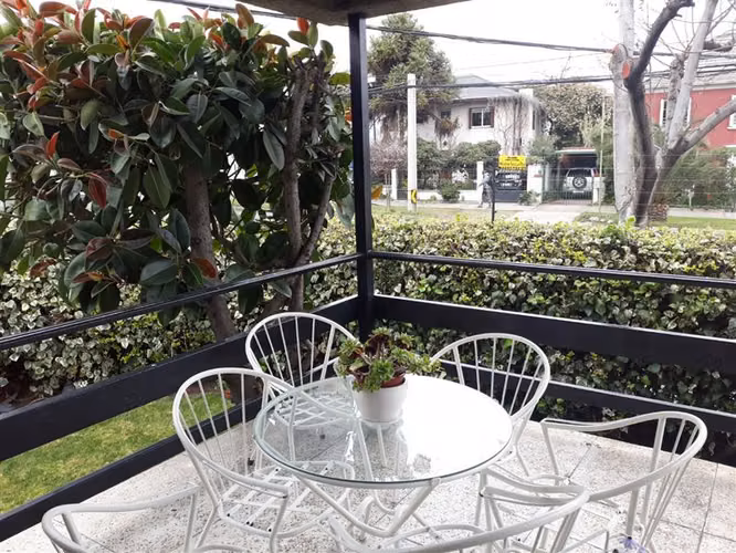 Casa en venta de 4 dorm. en Las Condes