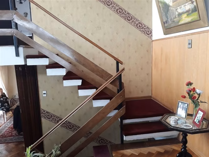 Casa en venta de 4 dorm. en Las Condes