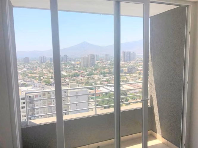 Departamento en venta de 3 dorm. en Independencia