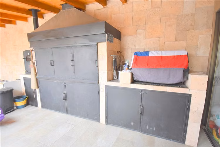 Casa en venta de 6 dorm. en Padre Hurtado