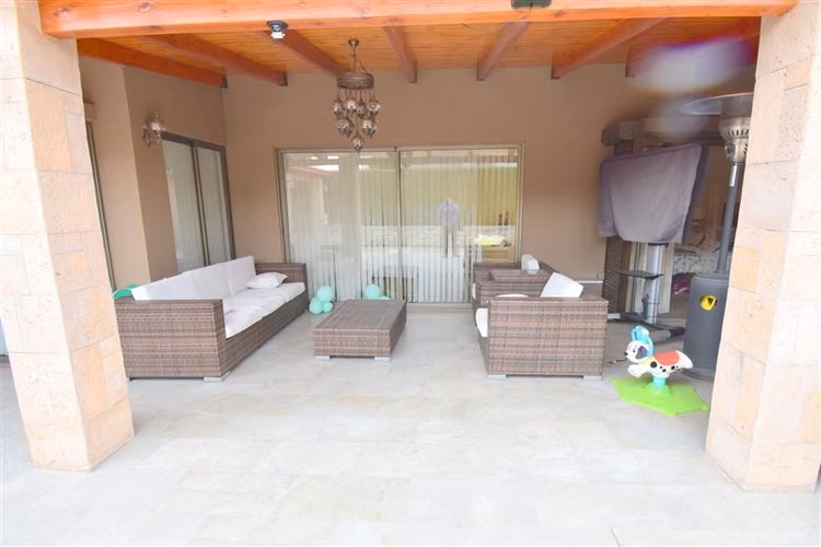 Casa en venta de 6 dorm. en Padre Hurtado