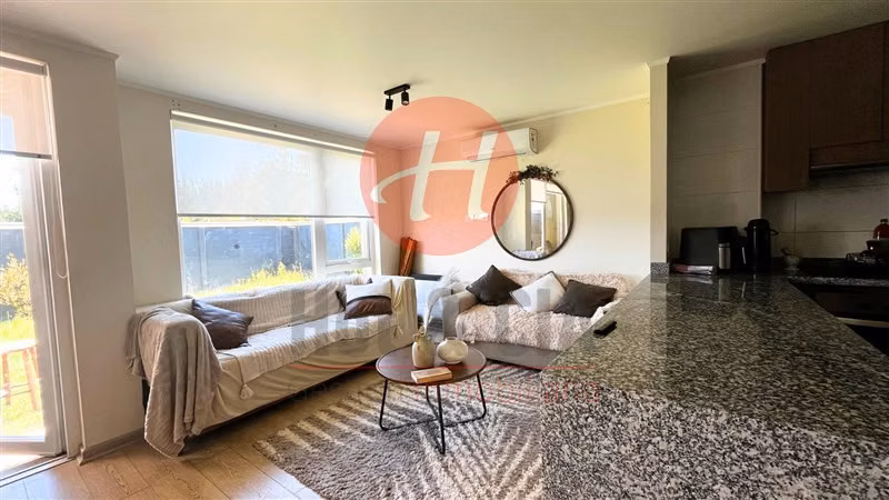 Se Vende Moderna Casa Townhouse en Condominio Versalles