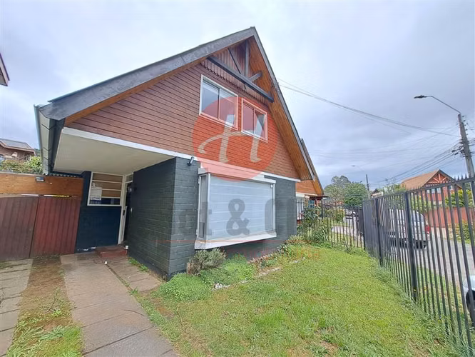 Casa en venta de 3 dorm. en Temuco - Alcantara