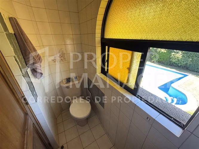Casa Esquina 4D + Piscina + Estacionamiento 4 Vehículos