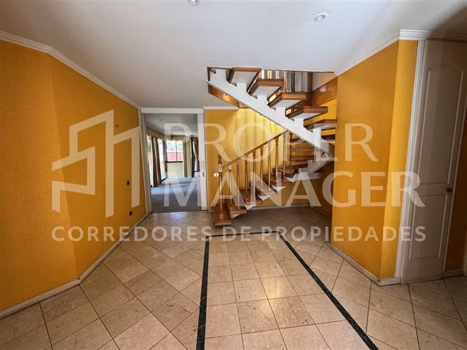 Casa en venta de 5 dorm. en Chillán