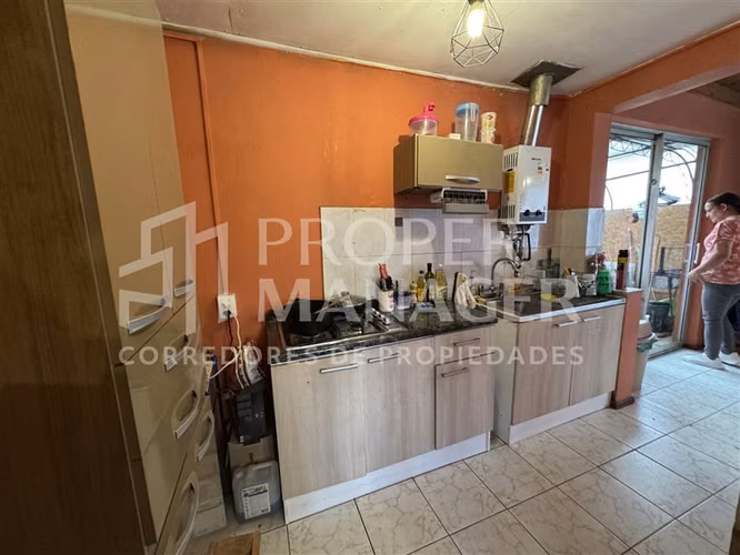 Casa en venta de 6 dorm. en Chillán