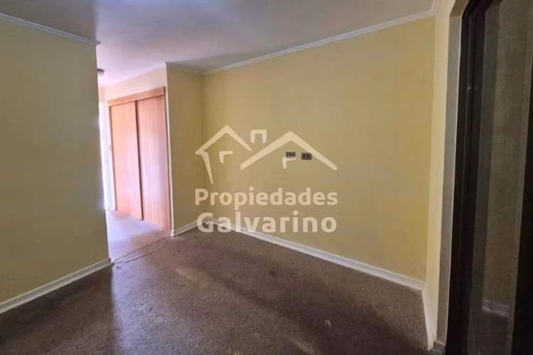 Casa en Esquina con Potencial Comercial en La Arboleda
