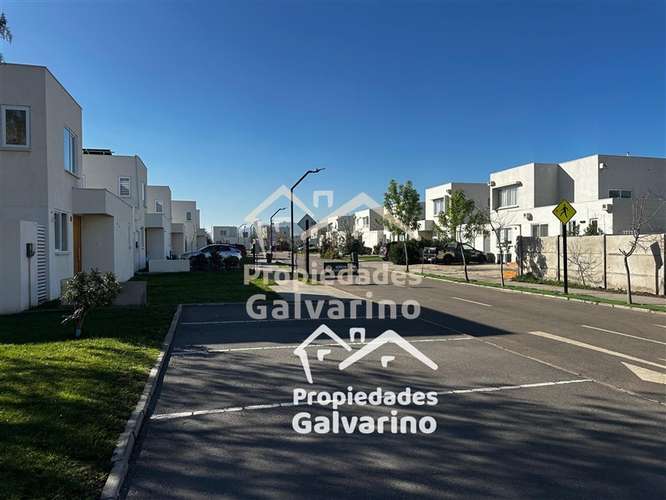 Casa en venta de 3 dorm. en Colina - Imagen 2
