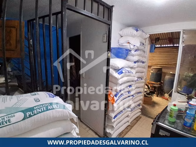 Casa en venta de 5 dorm. en Quilicura
