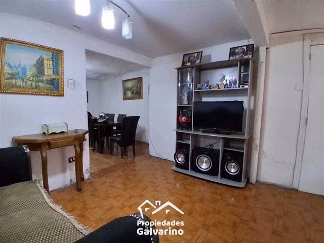 Casa en venta de 3 dorm. en Pudahuel