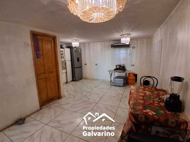 Casa en venta de 4 dorm. en Maipú