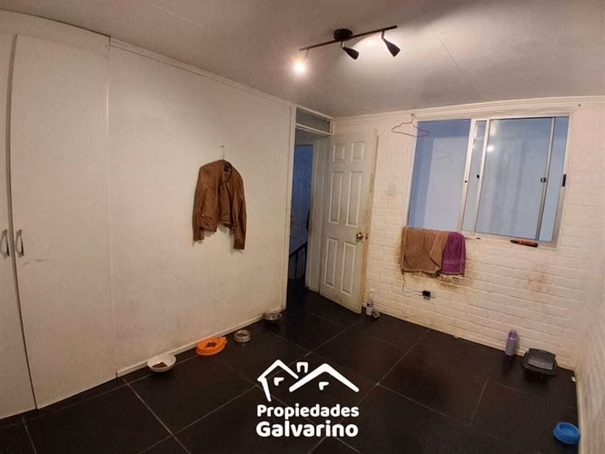 Casa en venta de 4 dorm. en Maipú