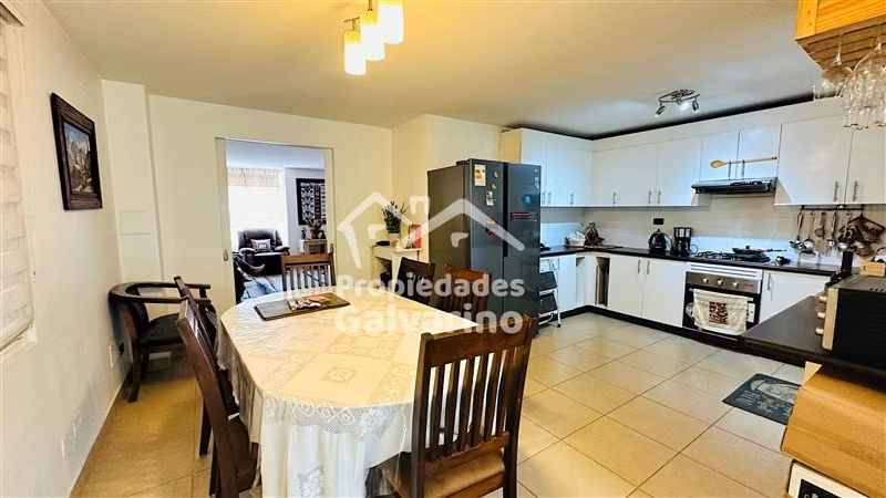 Casa en Condominio en venta de 3 dorm en Valle Grande, Lampa