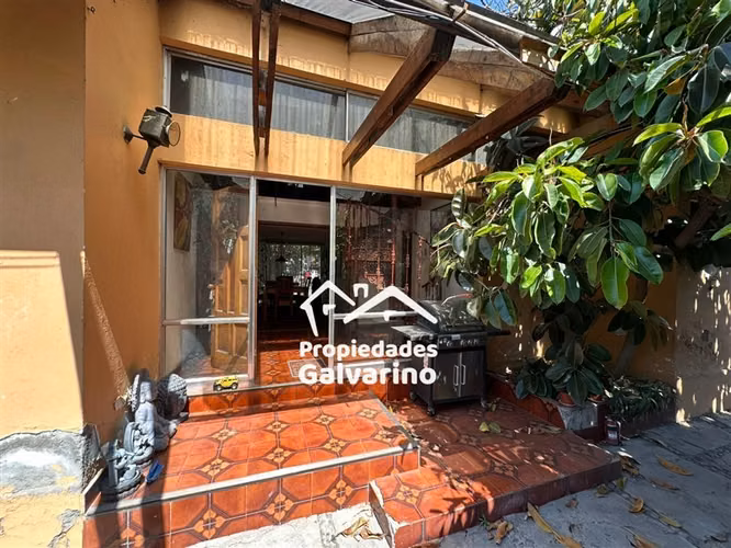 Casa en venta de 6 dorm. en San Miguel