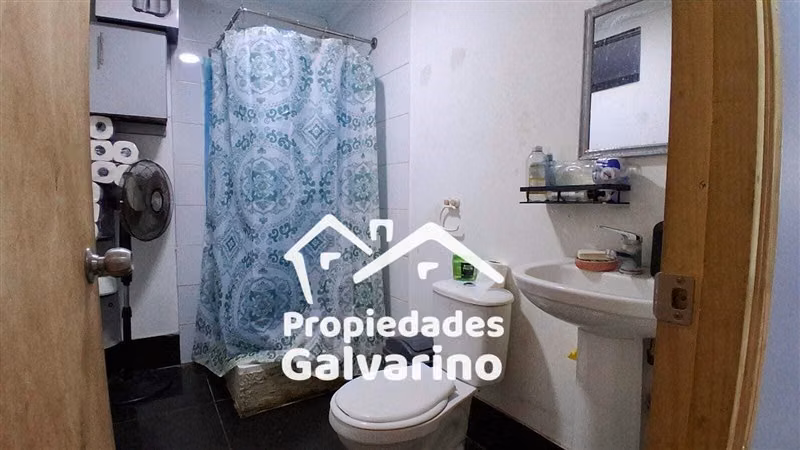Casa en venta de 10 dorm. en Cerro Navia, 3 baños.