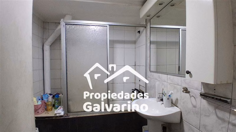 Casa en venta de 10 dorm. en Cerro Navia, 3 baños.
