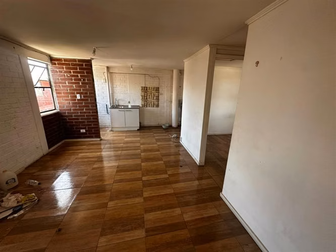 Departamento en venta de 3 dorm.1 baño en Peñaflor - Imagen 3