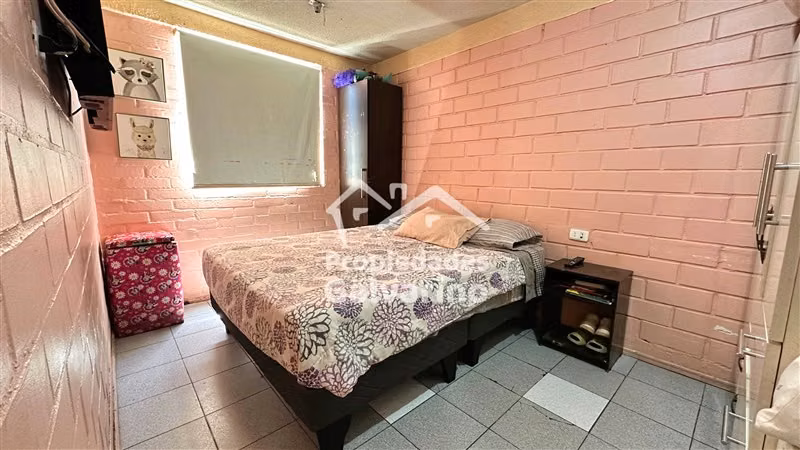 Casa en venta de 4 dorm. en Quilicura
