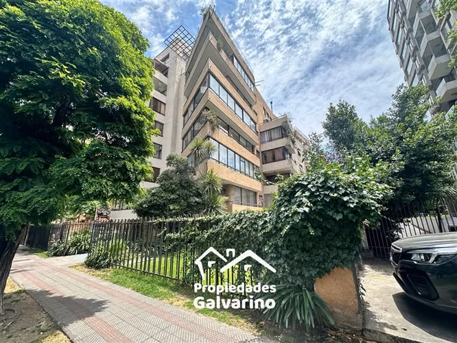 Espectacular Departamento 2D+2B ( Av Los Leones)