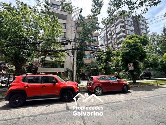 Espectacular Departamento 2D+2B ( Av Los Leones)