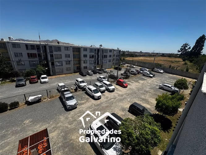 Departamento en venta de 3 dorm. 1 baño en San Bernardo