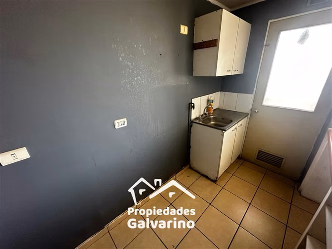 Departamento en venta de 3 dorm. 1 baño en San Bernardo