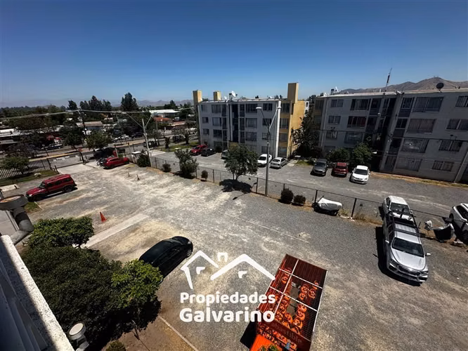 Departamento en venta de 3 dorm. 1 baño en San Bernardo