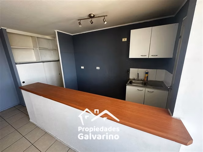 Departamento en venta de 3 dorm. 1 baño en San Bernardo
