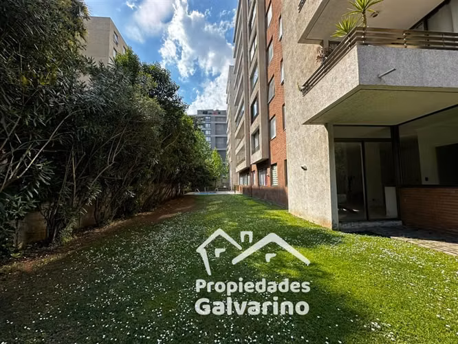 Departamento en venta de 2 dorm. en Las Condes