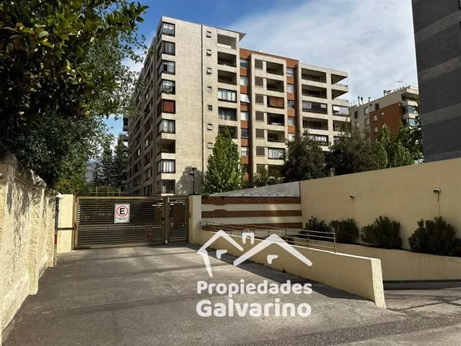 Departamento en venta de 2 dorm. en Las Condes