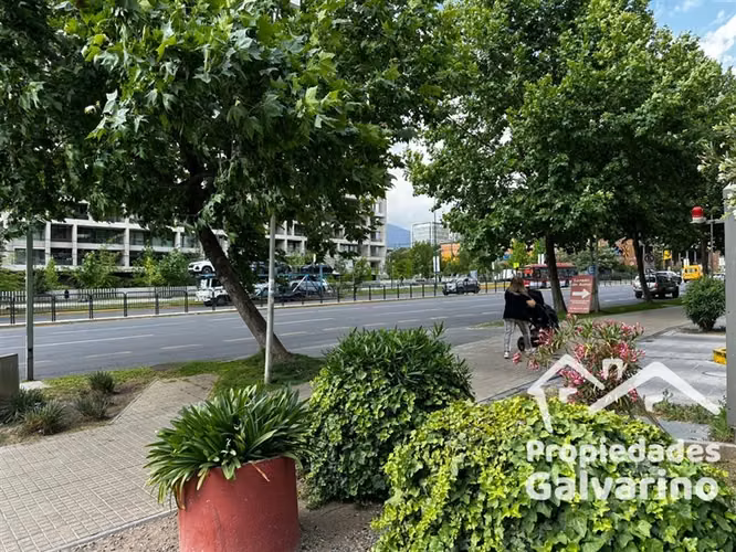 Departamento en venta de 2 dorm. en Las Condes