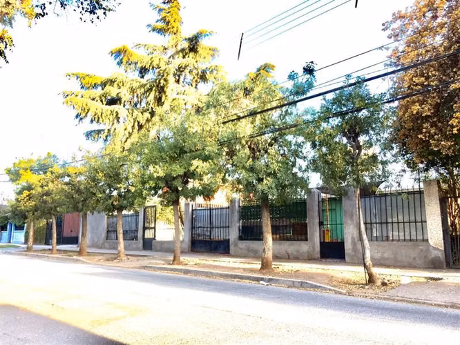 Casa en venta en La Cisterna