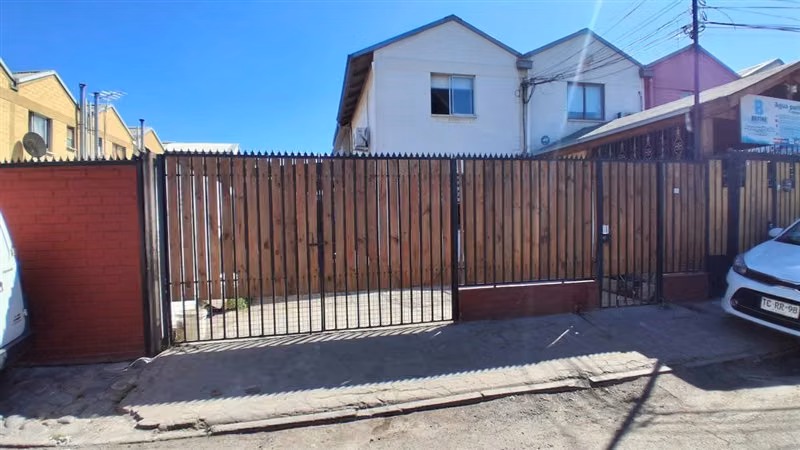 Casa en venta de 3 dorm. en Quilicura