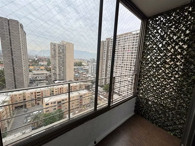 Departamento en venta de 3 dorm. en Estación Central
