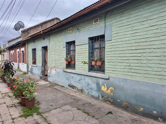 Casa en venta de 3 dorm. 1 baño en Independencia