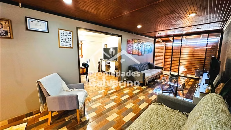 Casa en condominio en venta de 4 dorm. en Quilicura