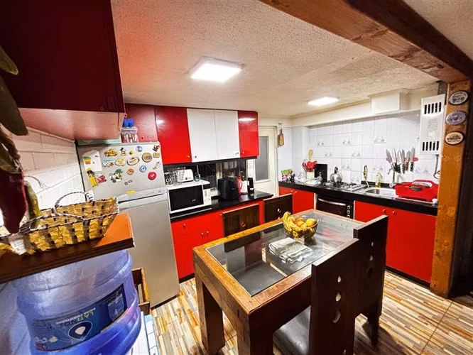 Casa en venta de 3 dorm. 1 baño en Renca