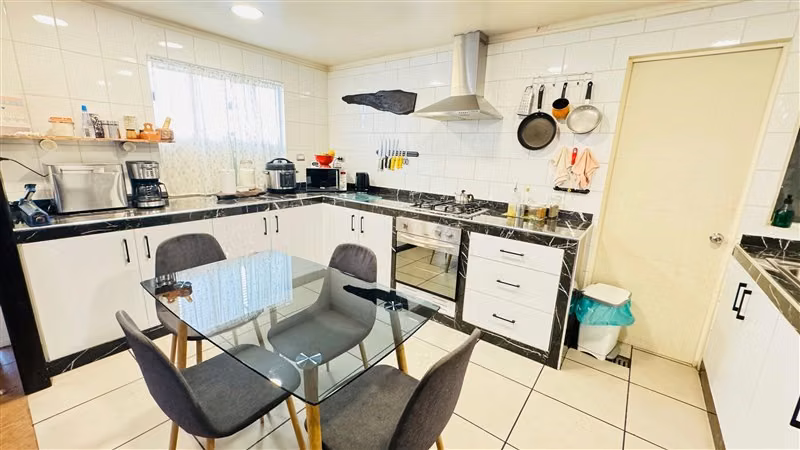 Casa en venta de 3 dorm. en Lampa