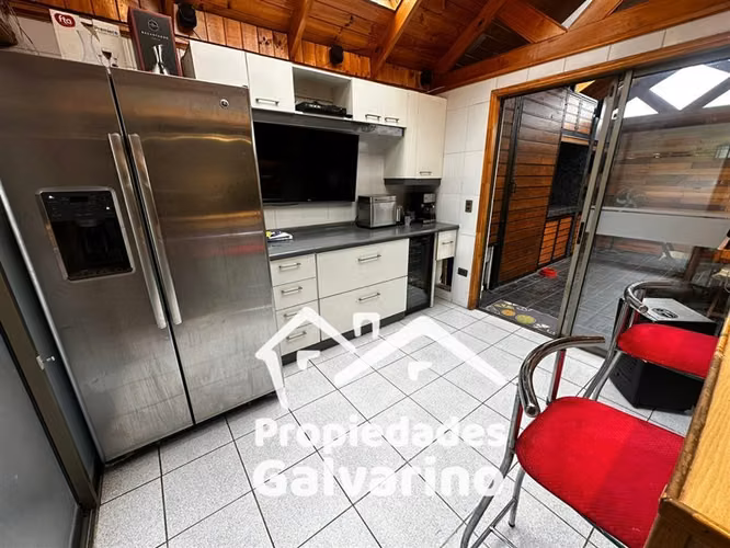 Casa en venta de 3 dorm. en Maipú