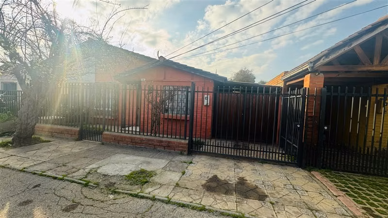 Casa en venta de 3 dorm. en Quilicura