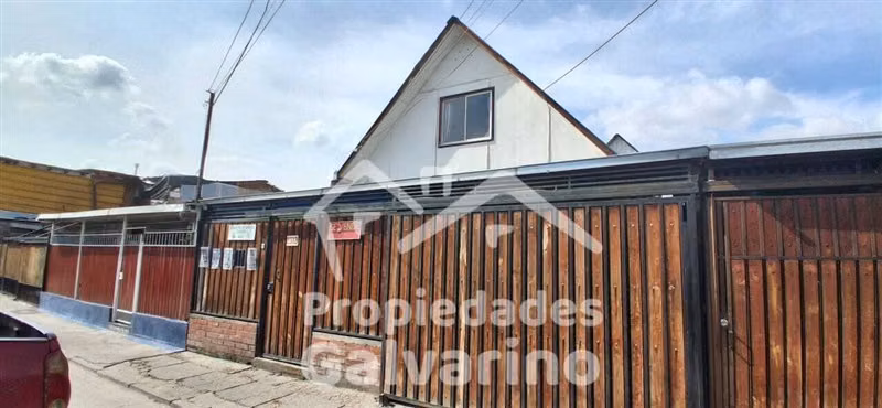 Casa en venta de 3 dorm. en Quinta Normal
