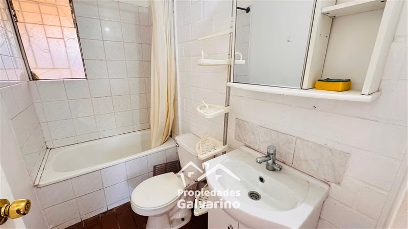 Casa en arriendo de 2 dorm. en Quilicura, 1 baño.