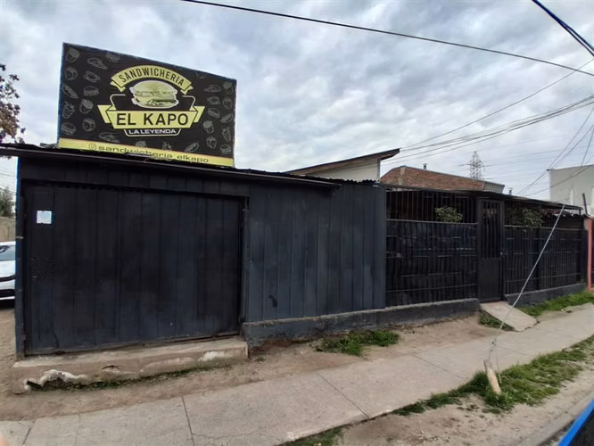 Casa en venta de 2 dorm.1 Baño en Peñalolén