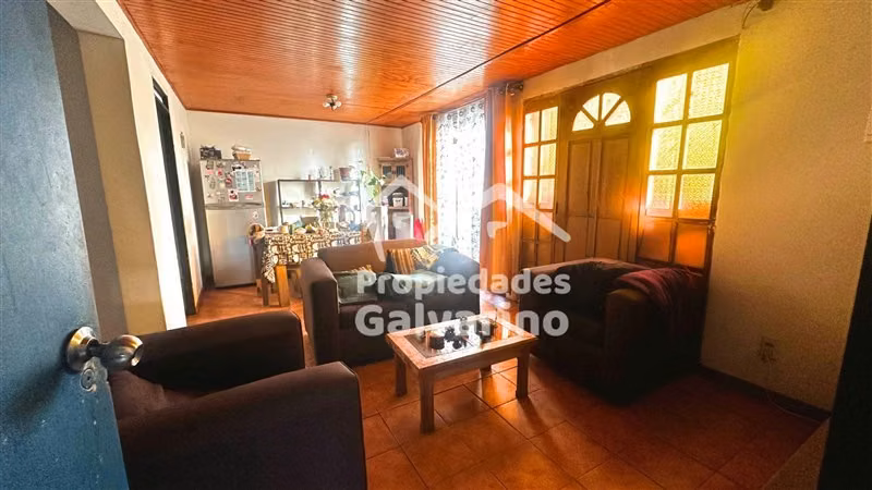 Casa en venta de 4 dorm. en Huechuraba