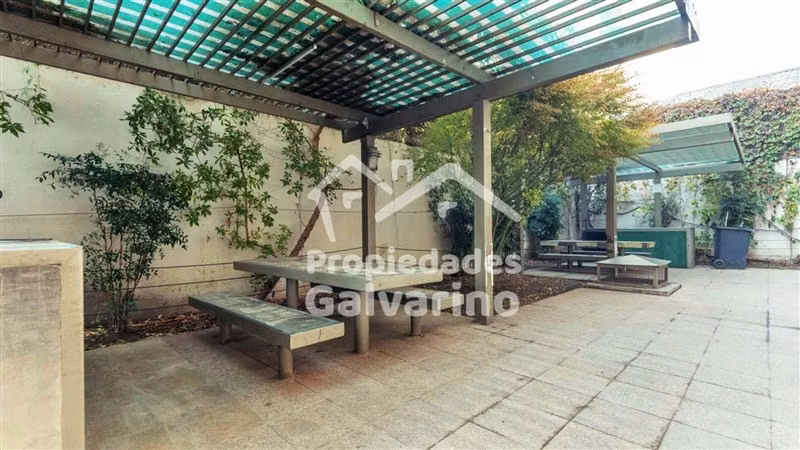 Departamento en venta de 2 dorm. en Independencia