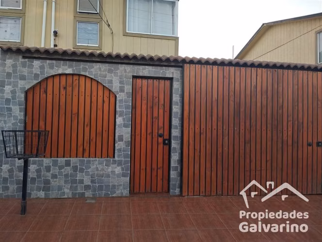 Casa en venta de 2 dorm. en La Serena